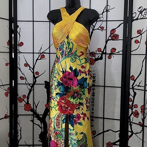 Tony Bowls Paris Cross Bodice Gown - Picture 3 of 15